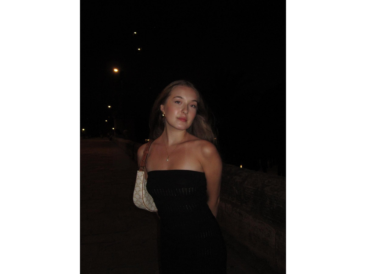 ZOË FRASER TALKS WE MET IN DECEMBER